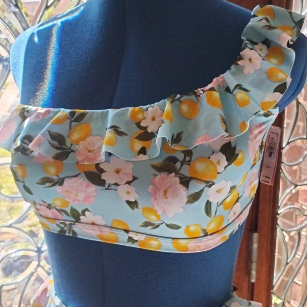 Victoria's Secret Light Blue Floral Ruffle Bikini Top with Lemon Accents